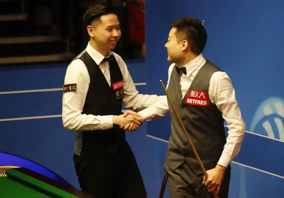 KAIYUN-JackeyLove迎来七赛季出色发挥，热火观众热烈欢呼！