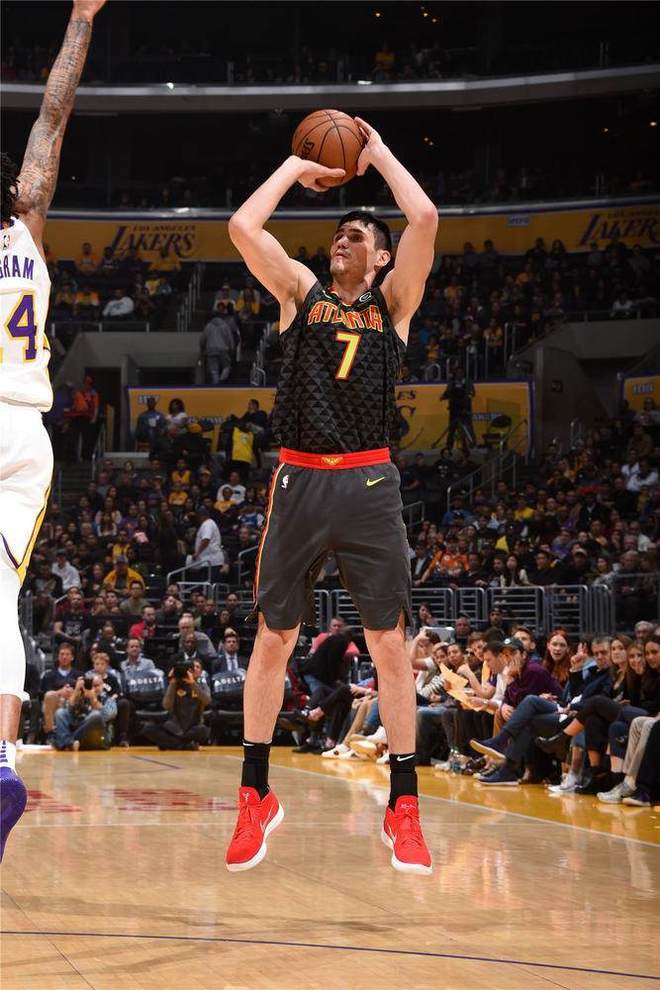 开云体育-包含Scout关键节点精彩发挥，湖人带队取胜！的词条