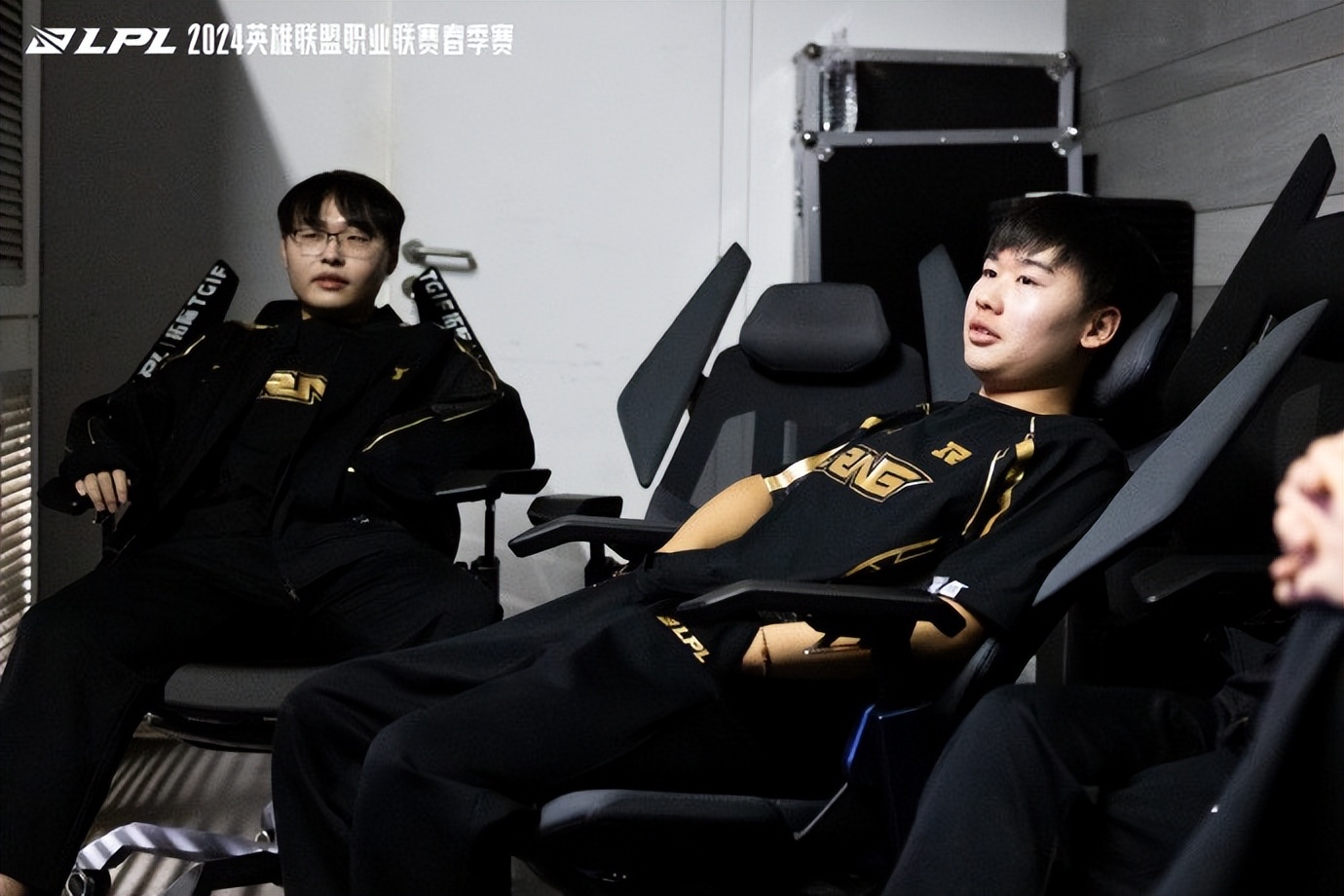 KAIYUN-JackeyLove在RNG比赛中势不可挡，出色防守引发热议！的简单介绍