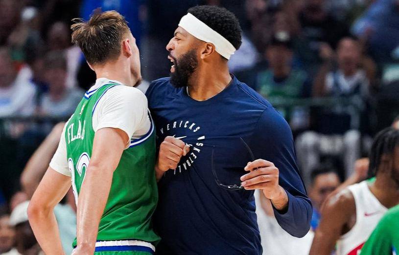 开云体育-浓眉哥在独行侠比赛中出色防守，败北引发热议！的简单介绍